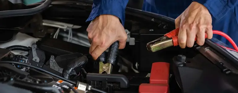 ¿Cuánto dura una batería de auto? Guía para saber cuándo y cómo cambiarla